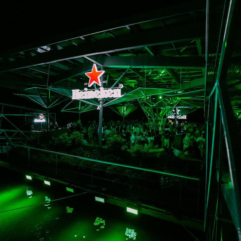 HNK Floatingbarpoa GYC