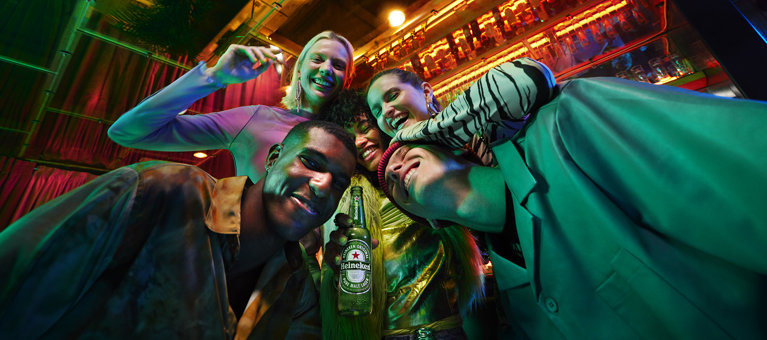 2302 Le Heineken F001 0397 D V01