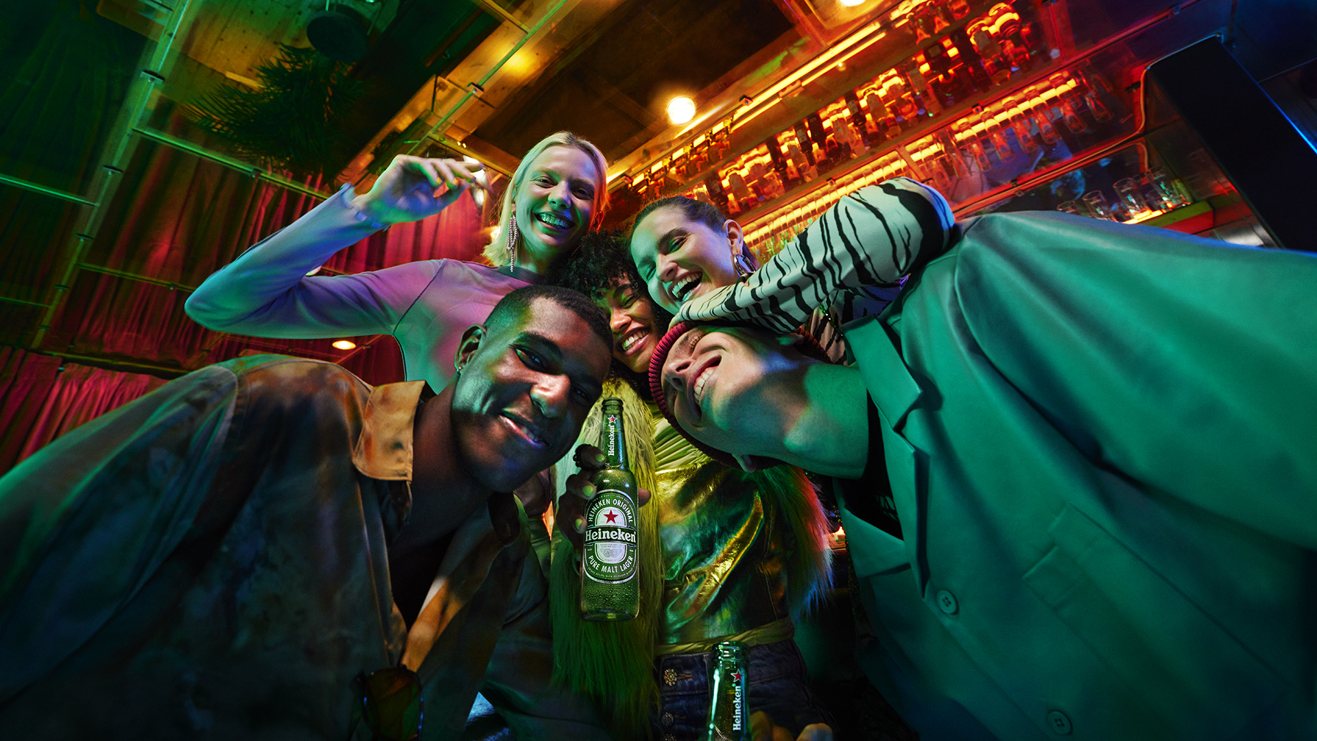 2302 LE HEINEKEN F001 0397 D V01